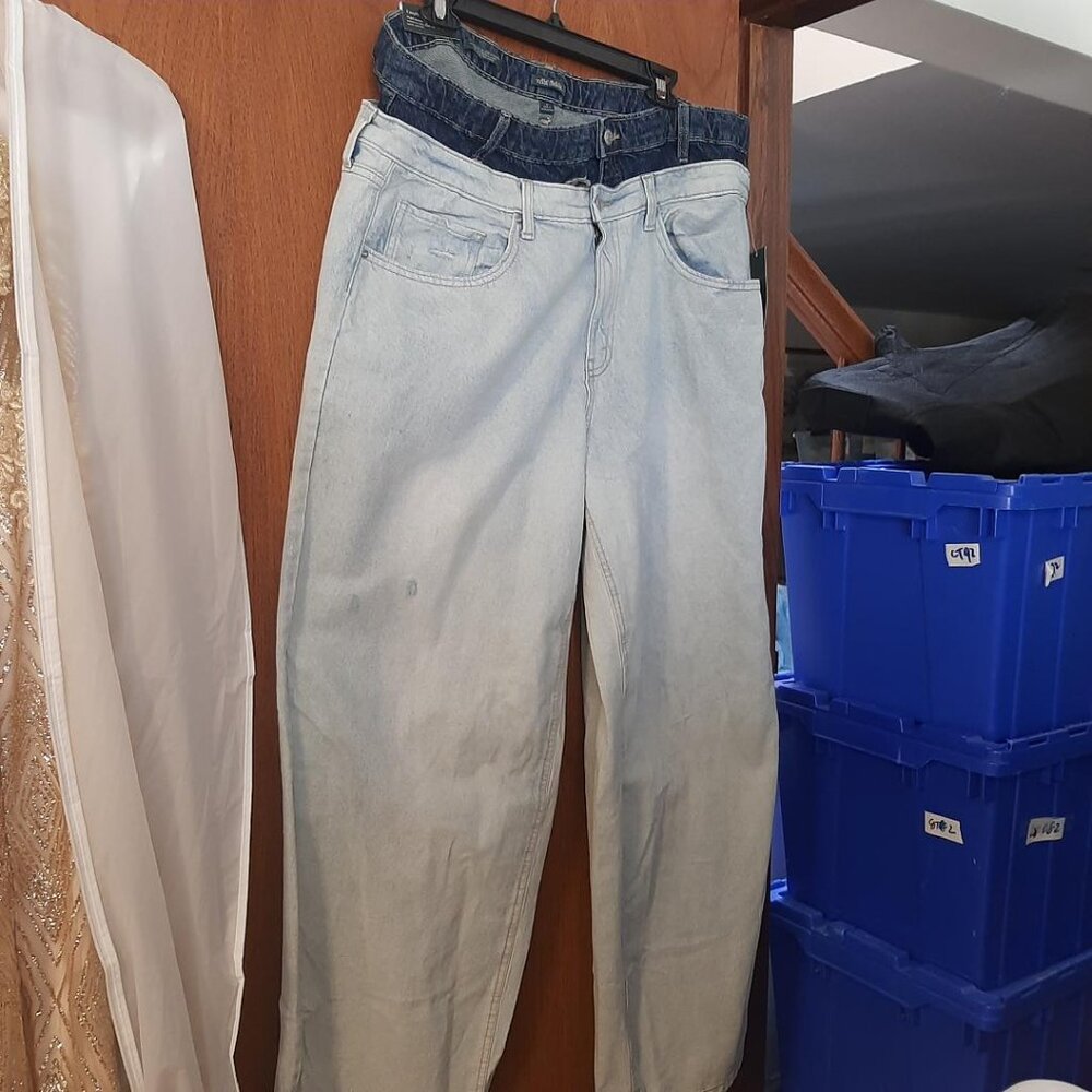 NEW With TAG ! Wild Fable Mid Rise 90's Relaxed Straight Jeans Size 18 W